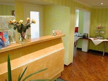 Rheinland Hotel Бон Екстериор снимка